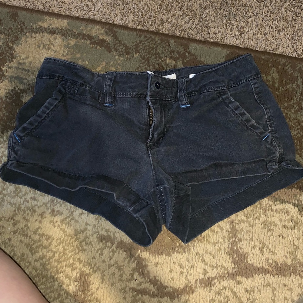 Black Aeropostale shorts